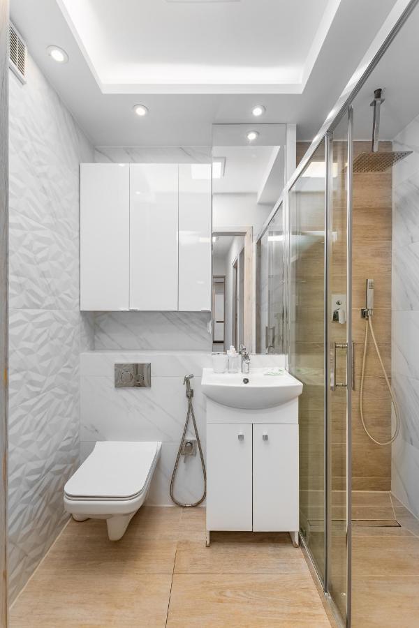 Emilii Plater 47 By Homeprime Varsovia Exterior foto